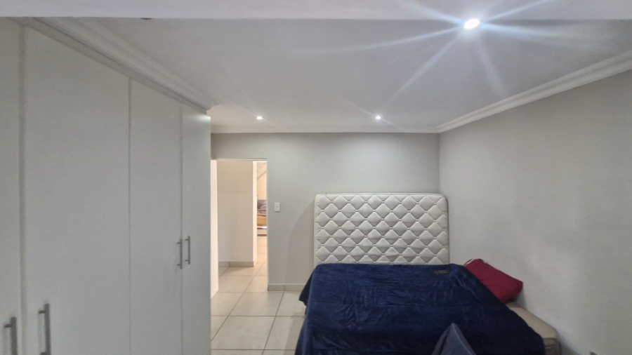 5 Bedroom Property for Sale in Laguna Sands Western Cape
